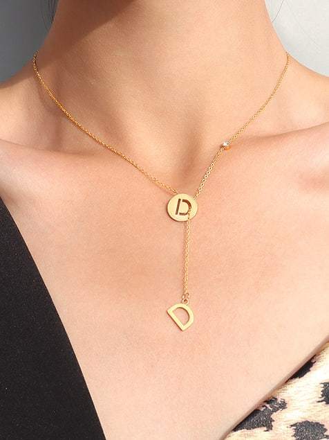 Collar de lazo minimalista con borla de acero inoxidable 316L de titanio con revestimiento electroforético resistente al agua