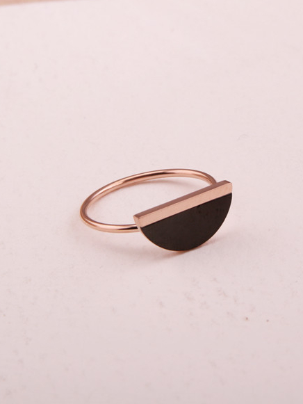 Anillo redondo de ágata negra Haft