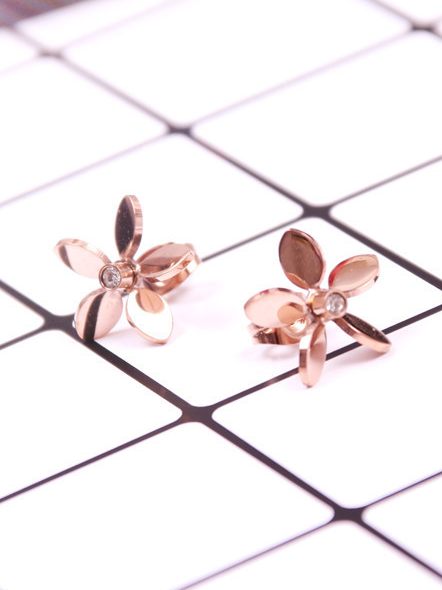 Pendientes de botón de diamantes de imitación de flor de titanio