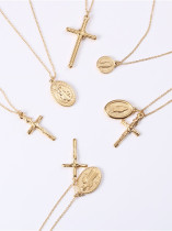 Aleación con collares cruzados simplistas chapados en oro