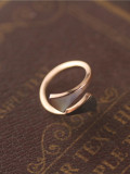 Anillo de moda con apertura de concha de hojas