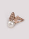 Anillo de moda con mariposa y perla de concha