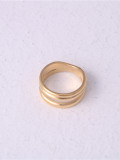 Titanio con anillos de banda redondos lisos simplistas chapados en oro