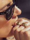 Titanio con anillos de banda de venas geométricas de moda chapado en oro