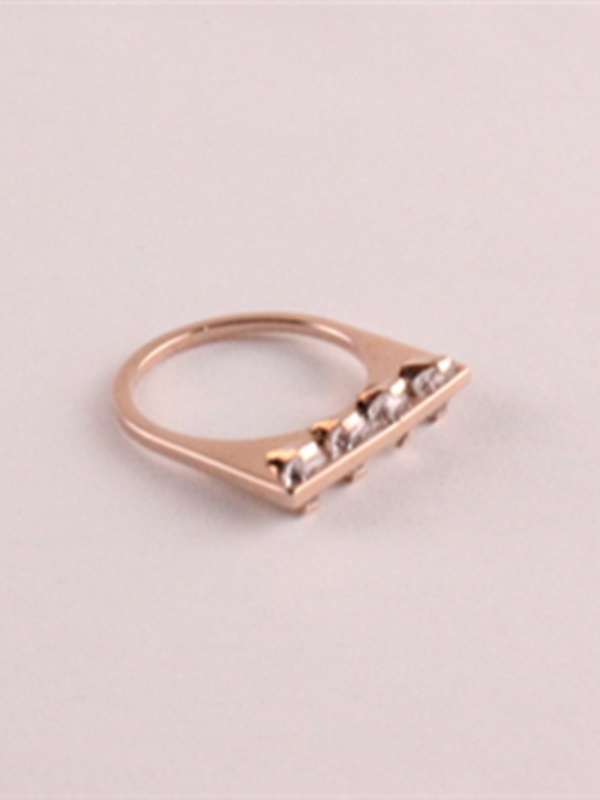 Anillo de moda de circonitas de una sola línea simple