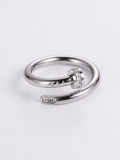 Anillo apilable minimalista irregular de circonita cúbica de acero inoxidable