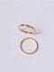 Titanio con anillos de banda redondos lisos simplistas chapados en oro