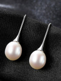 Pendientes minimalistas de plata de ley con perlas naturales de agua dulce
