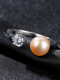 Anillo de tamaño libre de perlas naturales de agua dulce con circonitas de plata esterlina
