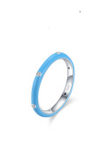 Anillo de banda minimalista redondo de esmalte de plata de ley 925