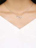 Collar minimalista con número de circonita cúbica de plata erling