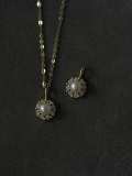 Collar delicado de flor de perla de imitación de plata de ley 925