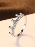 Exquisito anillo de corona con incrustaciones de circón AAA de plata esterlina