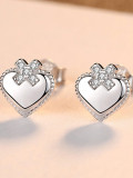 Pendientes de plata de ley 925 con corazón simplista de diamantes de imitación