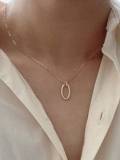 Collar minimalista ovalado de plata de ley 925