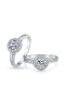 Anillo de plata de ley 925 con circonitas cúbicas redondas.
