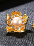 Pendientes de tuerca de plata de ley 925 con perlas artificiales y flores delicadas