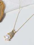 Collar de tendencia irregular de perlas de agua dulce de oro laminado