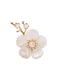 Broche de tendencia de flor de concha de perla de agua dulce de aleación