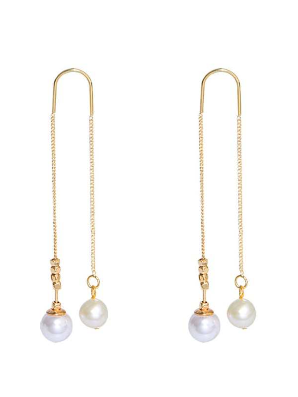 Arete de enhebrador minimalista con borla de perlas de agua dulce de oro laminado