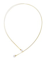 Gargantilla minimalista de oro laminado con perlas de agua dulce