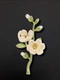 Broche minimalista de flor de esmalte de resina de aleación