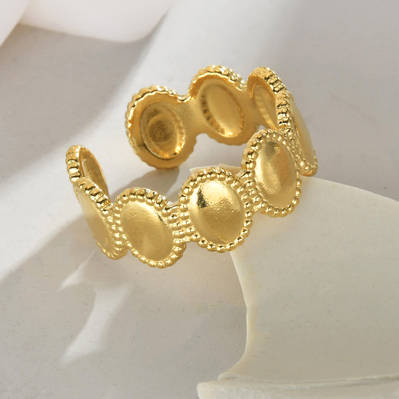 Anillos abiertos chapados en oro de 14K con revestimiento de acero inoxidable de color sólido de estilo simple