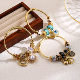 Brazalete elegante y lindo con forma de corazón de oso redondo, aleación de acero inoxidable con incrustaciones de perlas artificiales y diamantes de imitación