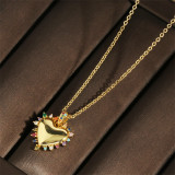 Collar con colgante chapado en oro de 18 quilates con incrustaciones de cobre y forma de corazón de estilo simple estilo vintage
