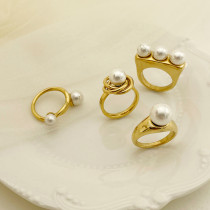 Anillos chapados en oro redondos elegantes de las perlas artificiales del embutido del revestimiento de acero inoxidable