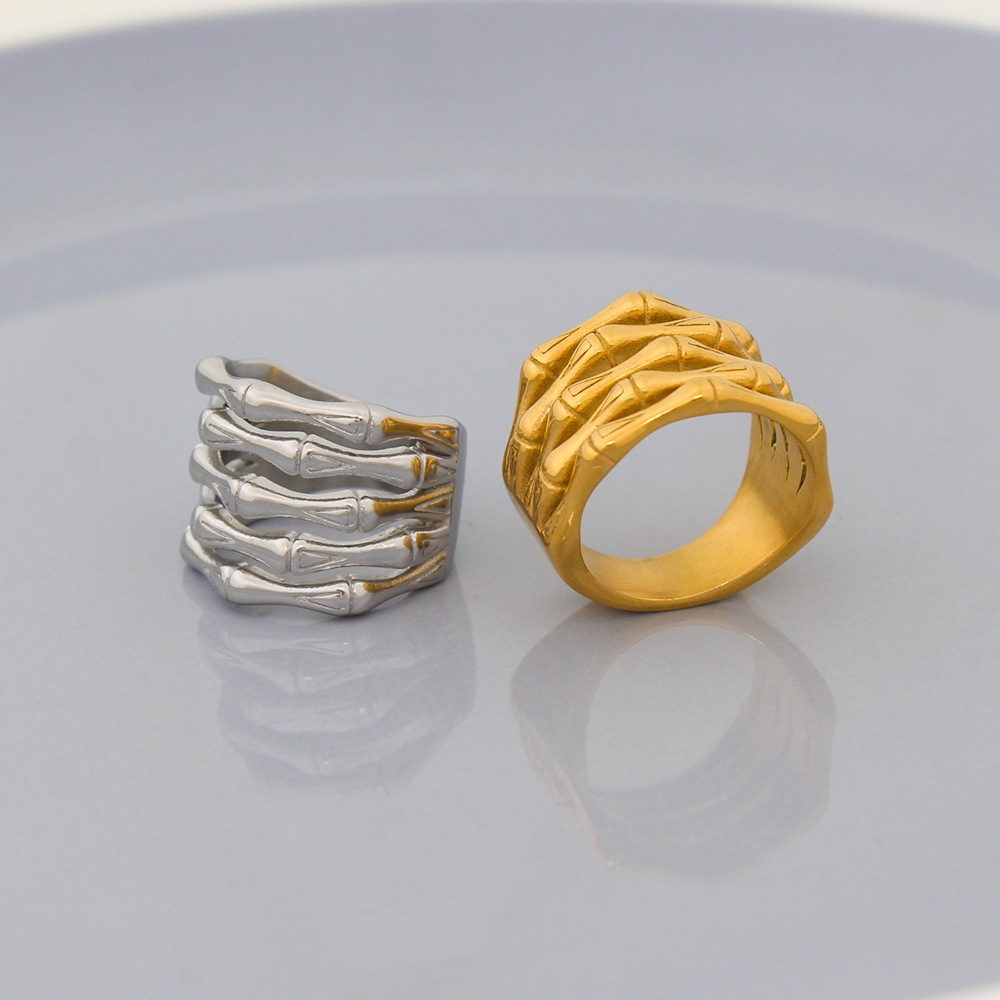 Anillos de revestimiento irregular de acero de titanio geométrico de estilo moderno