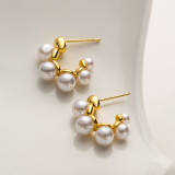 Pendientes de perlas artificiales chapados en oro y cobre en forma de C a la moda, 1 par