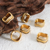 Anillos de diamantes de imitación chapados en oro de 18K con incrustaciones de acero de titanio geométrico de estilo moderno al por mayor