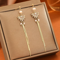 Pendientes colgantes de circonita de cobre, perlas de agua dulce con incrustaciones de borlas, estilo Simple y elegante, 1 par