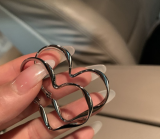 Dulce forma de corazón alas nudo de lazo chapado en cobre incrustaciones perlas artificiales pendientes de aro de diamante artificial pendientes colgantes pendientes 1 par