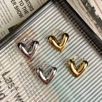 1 par de pendientes de cobre chapados en forma de corazón de estilo simple