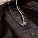 Collar con colgante chapado en plata con incrustaciones de perlas de cobre y nudo de lazo de estilo Simple informal