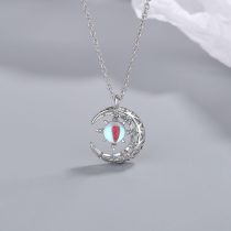 Collar con colgante de circonita de piedra lunar con incrustaciones de cobre y estrella y Luna de estilo Simple