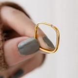 Anillos de diamantes de imitación con incrustaciones de acero de titanio y círculo de estilo simple