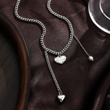 Collar con colgante chapado en plata con revestimiento de perlas de cobre en forma de corazón estilo fresco IG