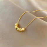 Collar con colgante de diamantes de imitación con incrustaciones de perlas de cobre y acero titanio y mariposa, flor a la moda, 1 pieza