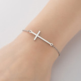 Pulseras de acero inoxidable con relámpago y letras cruzadas de estilo simple para mujer