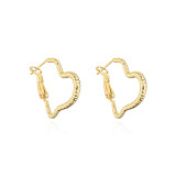 Pendientes de aro chapados en oro y cobre con forma de corazón a la moda, 1 par