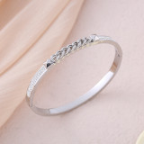Brazalete de diamantes de imitación con incrustaciones de cadena chapado en acero inoxidable de color sólido estilo simple informal