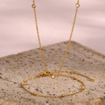 Collar de pulseras chapado en oro de 18 quilates con incrustaciones de acero inoxidable redondo de estilo clásico elegante