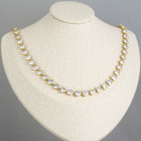 Collar de pulseras chapado en oro de 18 quilates con incrustaciones de latón y forma de corazón lujosa y elegante