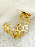 El chapado de acero inoxidable de la flor francesa retra del estilo ahueca hacia fuera el brazalete plateado oro 14K