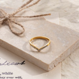 Anillos de diamantes de imitación chapados en oro de 18 quilates de acero inoxidable con forma de corazón infinito en forma de V informal a granel