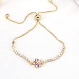 Pulsera ajustable de cobre simple con microincrustaciones de circonitas y flores coloridas