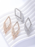 1 par de pendientes colgantes chapados en oro blanco con incrustaciones de latón y diamantes artificiales de circonita chapados en oro blanco de estilo Simple
